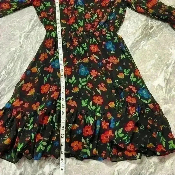 Calvin Klein Ruffle Bell Sleeve Floral Print Front Tie Dress Women Size 4 Spring - Picture 7 of 12